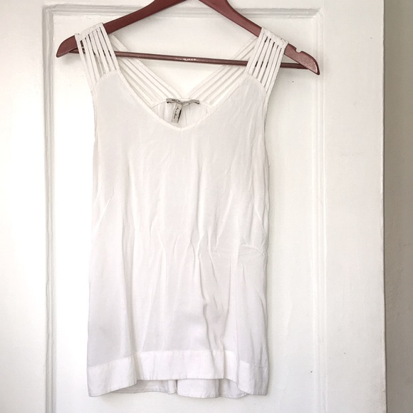 BCBGeneration Tops - BCBGeneration ✨ top